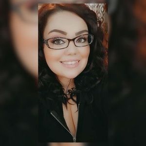 Meet your Posher, Cheryl